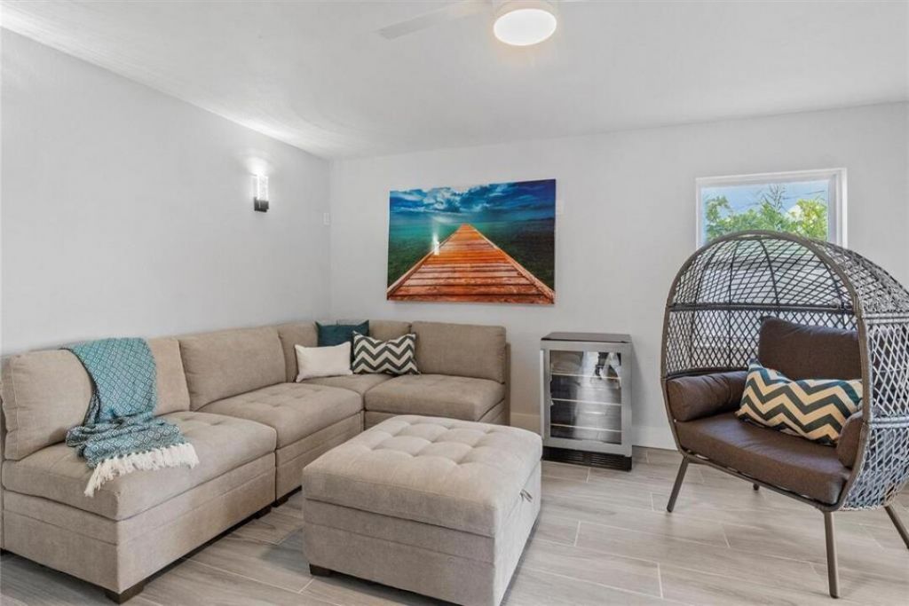 307 161st Avenue, Redington Beach, FL 33708 Photo