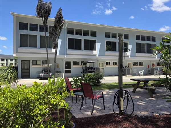 1873 MAZO MANOR, Unit T9, LUTZ, FL 33558
