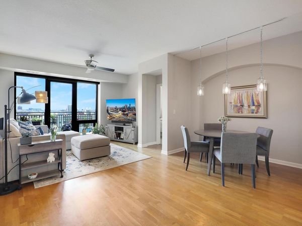 500 E Grant Street , Unit 707, Minneapolis, MN 55404