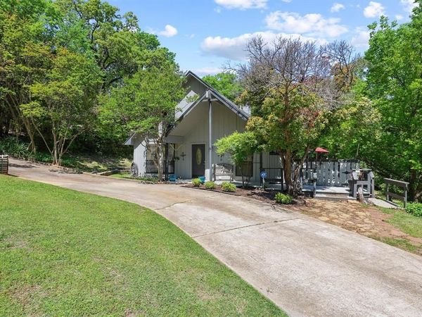 325 Lakewood Lane, Pottsboro, TX 75076