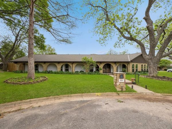 3211 Glasgow Terrace, Arlington, TX 76015