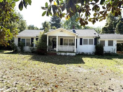 1522 E Lee Street, Camden, SC 29020