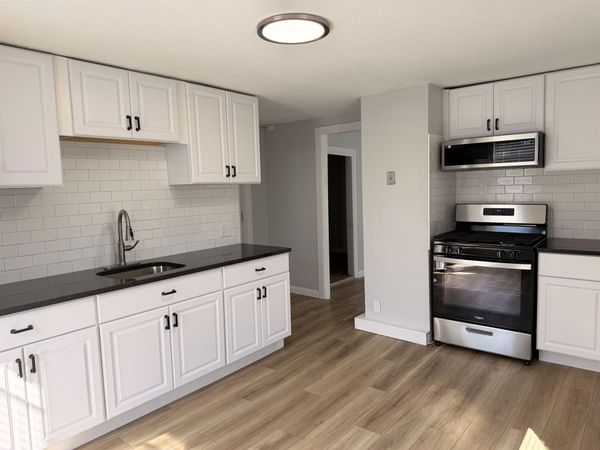 42 Broadway Street, Unit 4, Pembroke, NH 03275