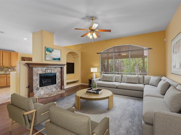 6814 Thistle Hill WAY, Austin, TX 78754