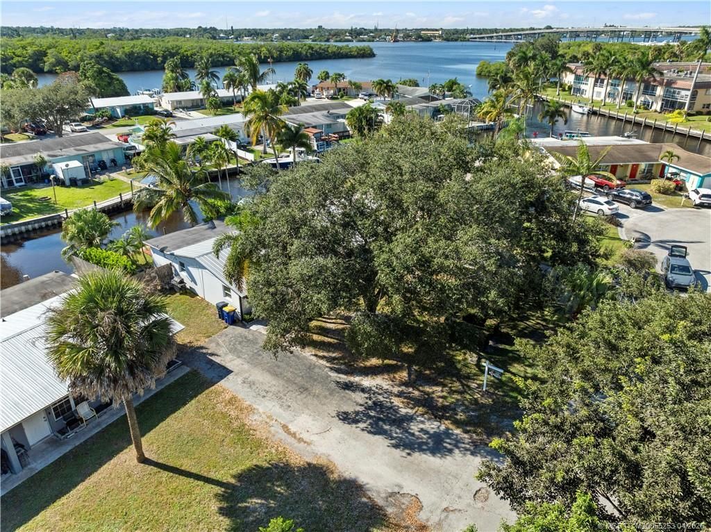 2446/2456 SW Hideaway Lane, Stuart, FL 34994 Photo