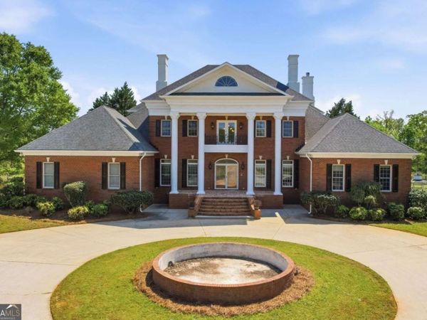 1202 Hodges Circle, Mansfield, GA 30055