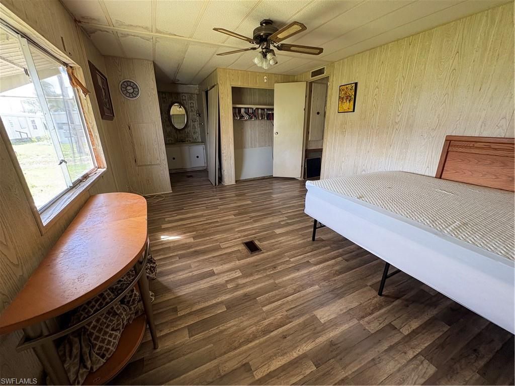 661 Coral Ln, North Fort Myers, FL 33917 Photo
