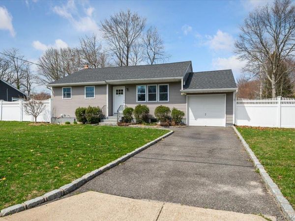 151 Sterling Street, Port Jefferson, NY 11776