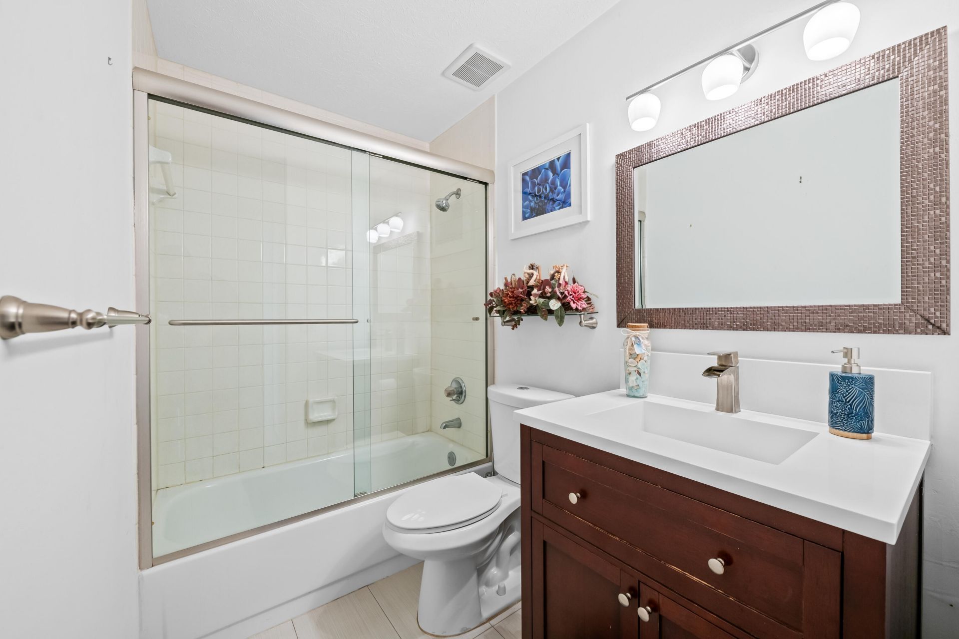 219 NE 17th Avenue, Fort Lauderdale, FL 33301 Photo