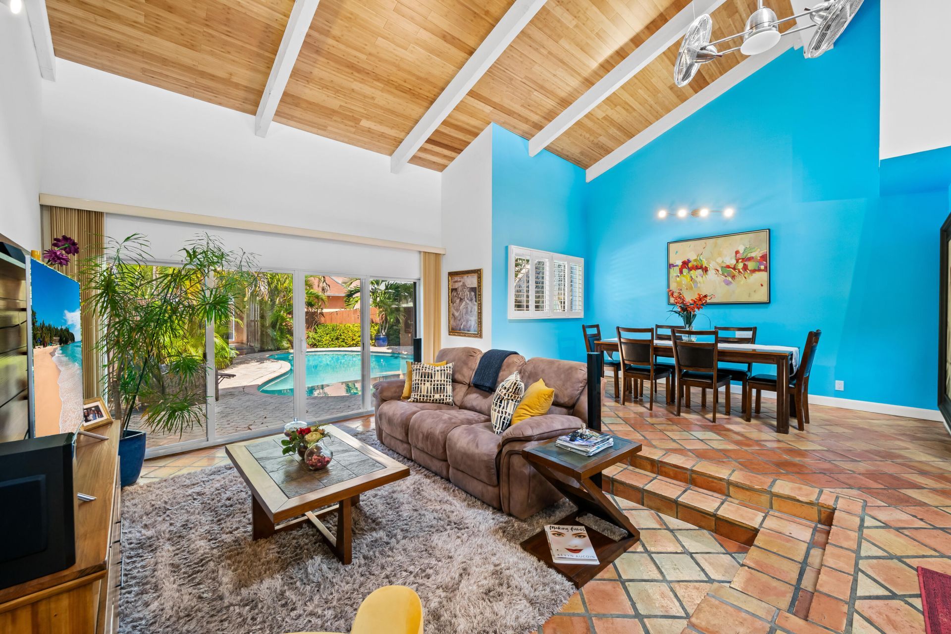 219 NE 17th Avenue, Fort Lauderdale, FL 33301 Photo