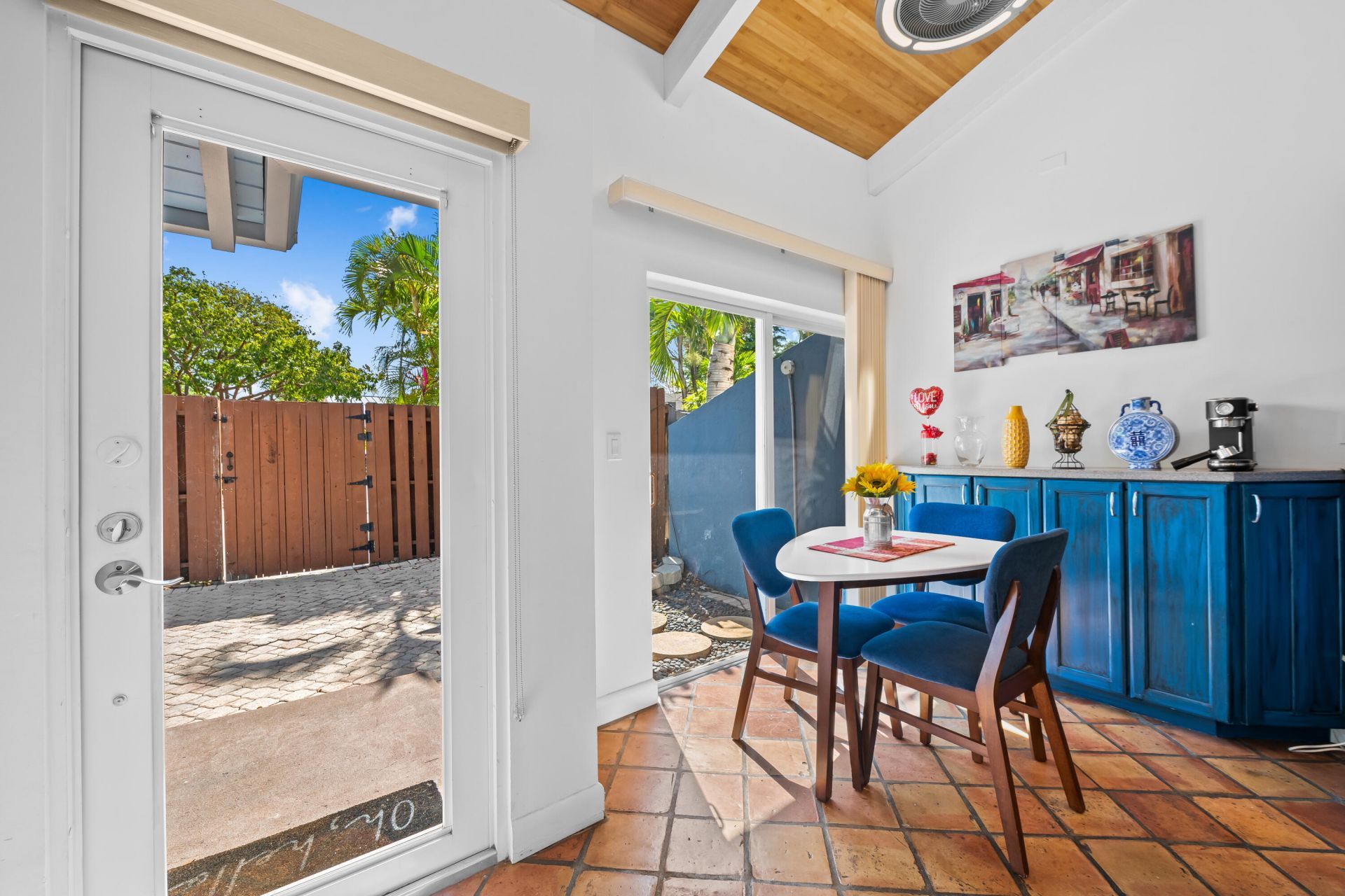 219 NE 17th Avenue, Fort Lauderdale, FL 33301 Photo