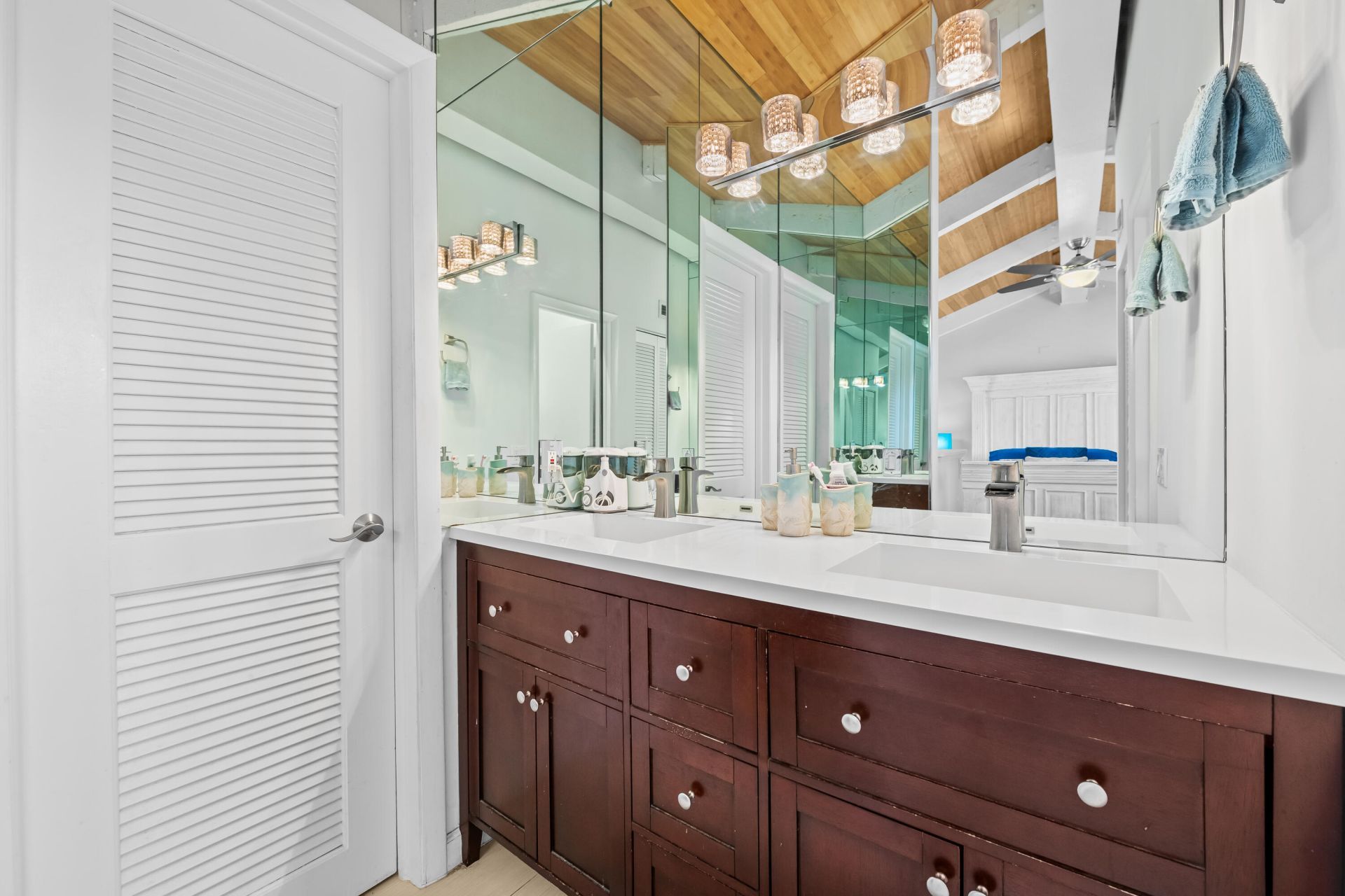 219 NE 17th Avenue, Fort Lauderdale, FL 33301 Photo