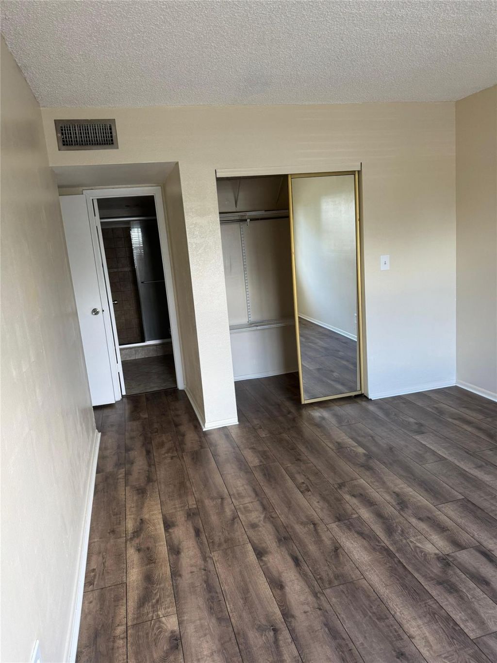 1407 NE 56th Street, Unit 201, Fort Lauderdale, FL 33334 Photo