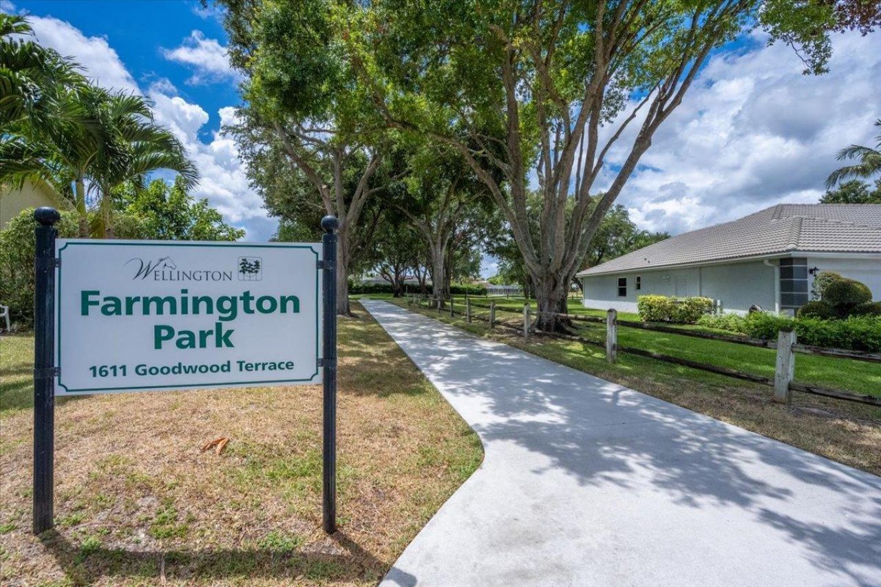 1540 Farmington Court, Wellington, FL 33414 Photo