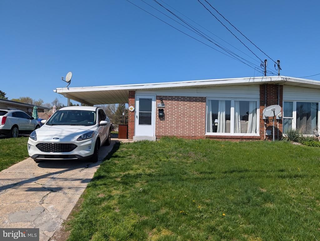 7100 Clearfield Street, Harrisburg, PA 17111 Main Photo