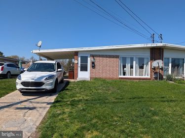 7100 CLEARFIELD STREET, HARRISBURG, PA 17111