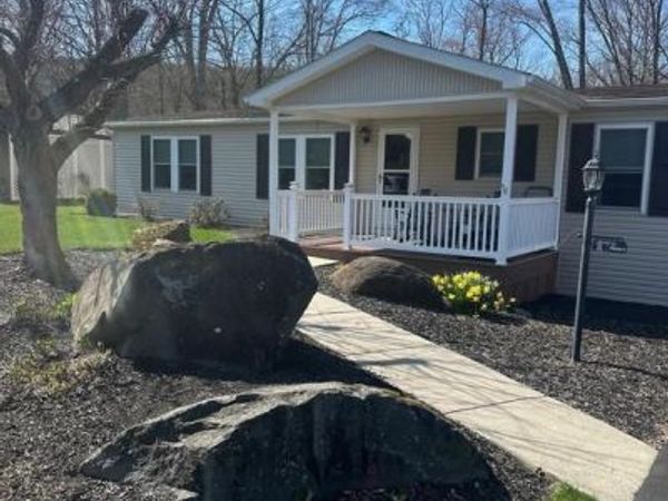 220 MAPLE AVENUE, MANHEIM, PA 17545