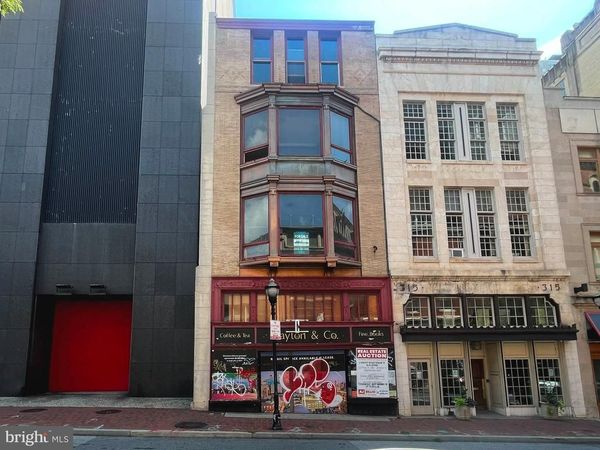 317 N CHARLES STREET , BALTIMORE, MD 21201