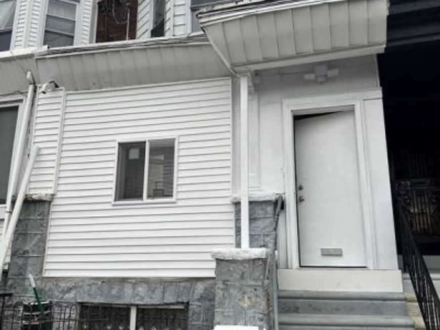 5710 Cedar Avenue, Philadelphia, PA 19143 Main Photo