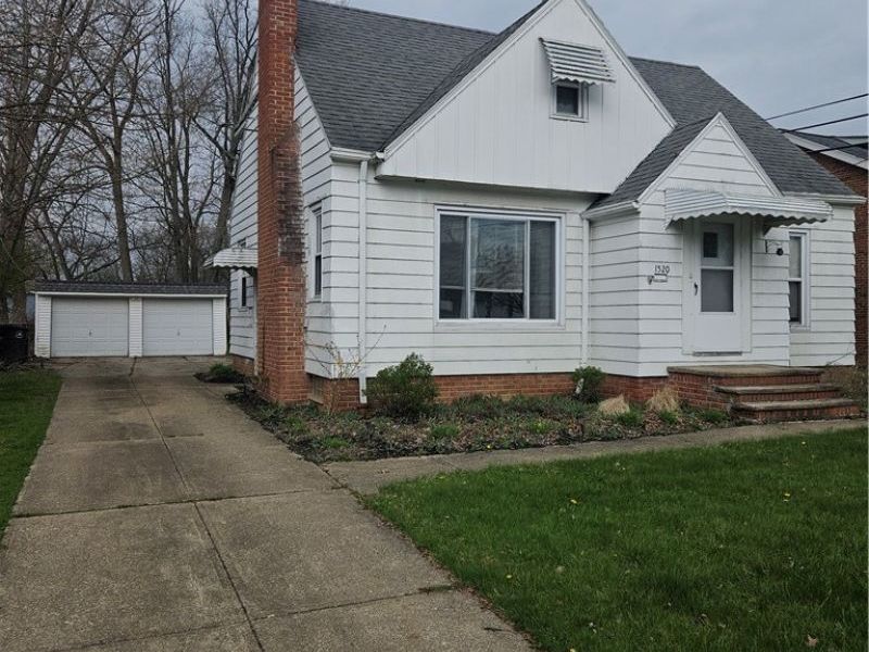 1520 Jaeger Drive, Lyndhurst, OH 44124 Photo 21