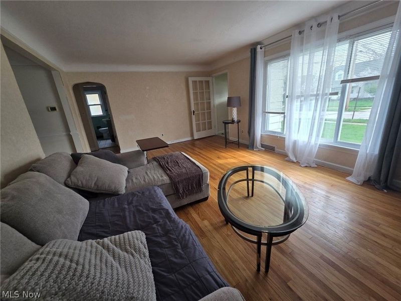 1520 Jaeger Drive, Lyndhurst, OH 44124 Photo 5