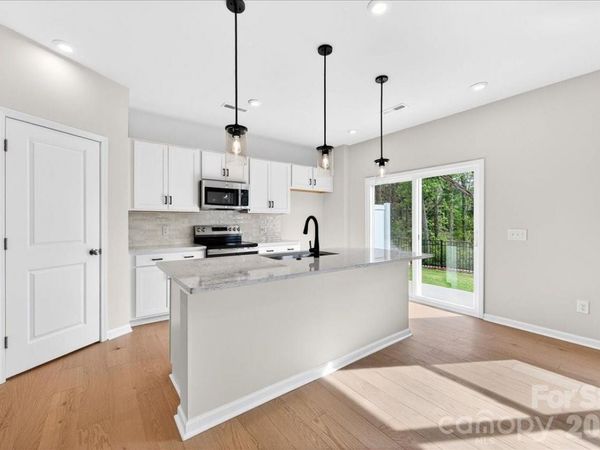 6053 Longar Lane , Charlotte, NC 28269