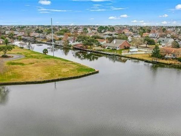 460 SAN CRISTOBAL Court, Slidell, LA 70458