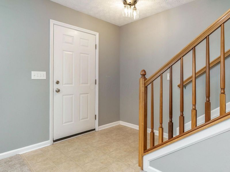 124 Stockard Loop, Delaware, OH 43015 Photo 3