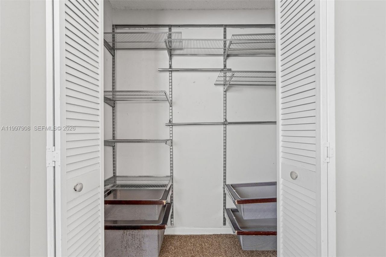 319 NW 109th Ave, Unit 3B, Miami, FL 33172 Photo