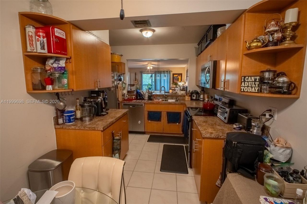 2083 Coral Ridge Dr, Unit N302, Coral Springs, FL 33071 Photo