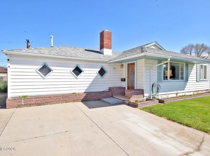 10 E J Street, Sparks, NV 89431 Photo