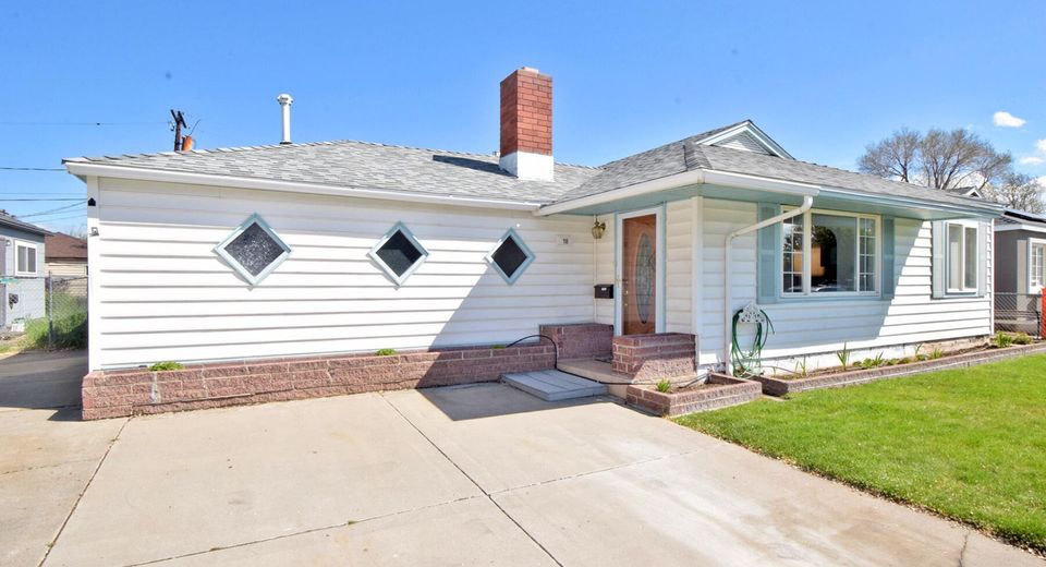 10 E J Street, Sparks, NV 89431 Photo