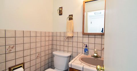 10 E J Street, Sparks, NV 89431 Photo