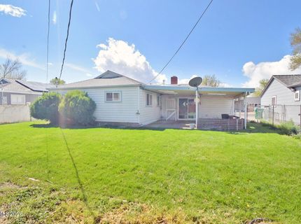 10 E J Street, Sparks, NV 89431 Photo