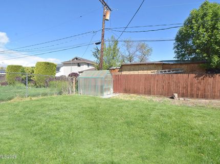 10 E J Street, Sparks, NV 89431 Photo