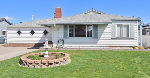 10 E J Street, Sparks, NV 89431 Photo