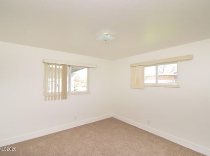10 E J Street, Sparks, NV 89431 Photo