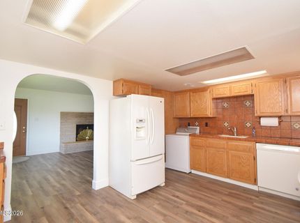 10 E J Street, Sparks, NV 89431 Photo
