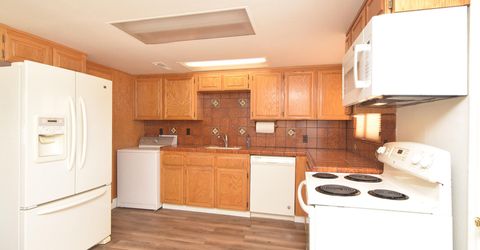 10 E J Street, Sparks, NV 89431 Photo