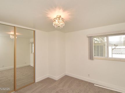 10 E J Street, Sparks, NV 89431 Photo