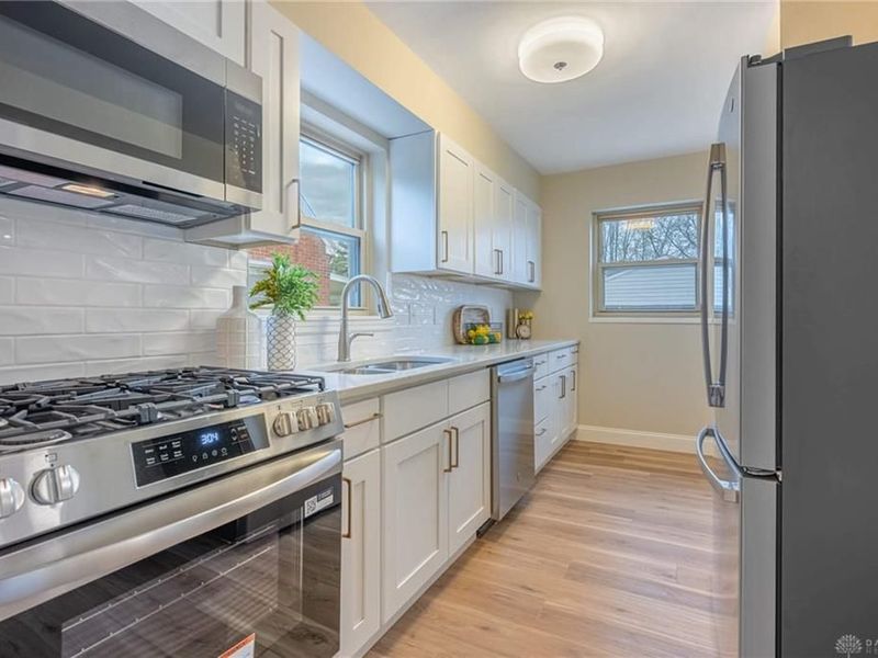 1012 Hampshire Road, Dayton, OH 45419 Photo 13