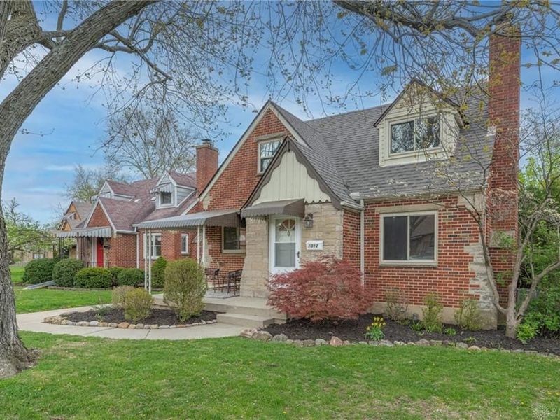 1012 Hampshire Road, Dayton, OH 45419 Photo 2