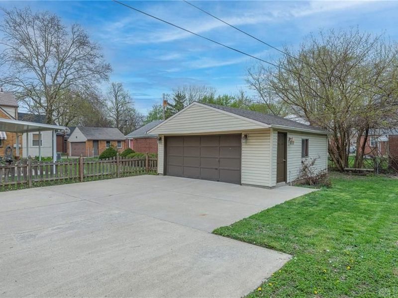 1012 Hampshire Road, Dayton, OH 45419 Photo 36