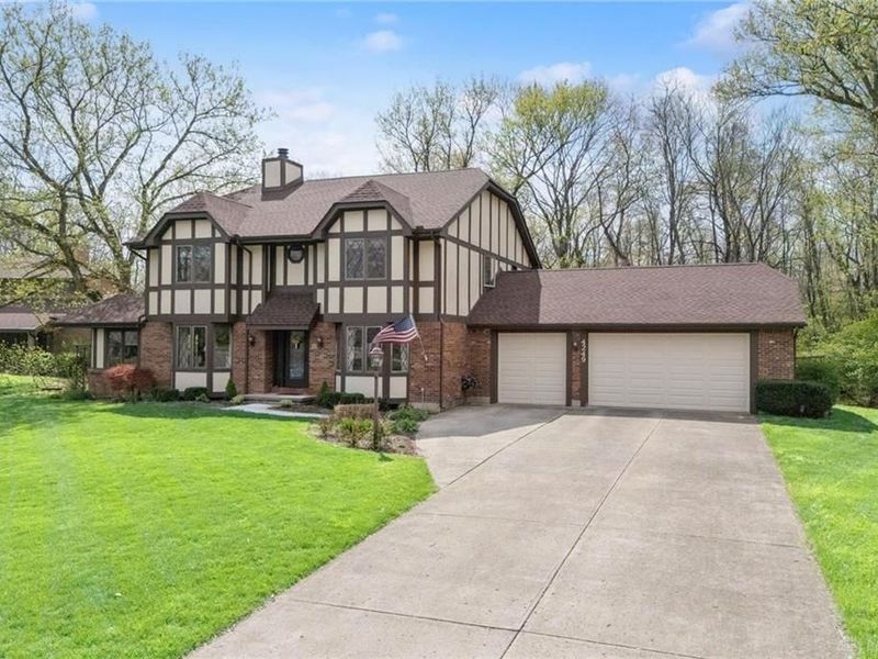 4249 Brewsters Run Court, Bellbrook, OH 45305 Photo 2