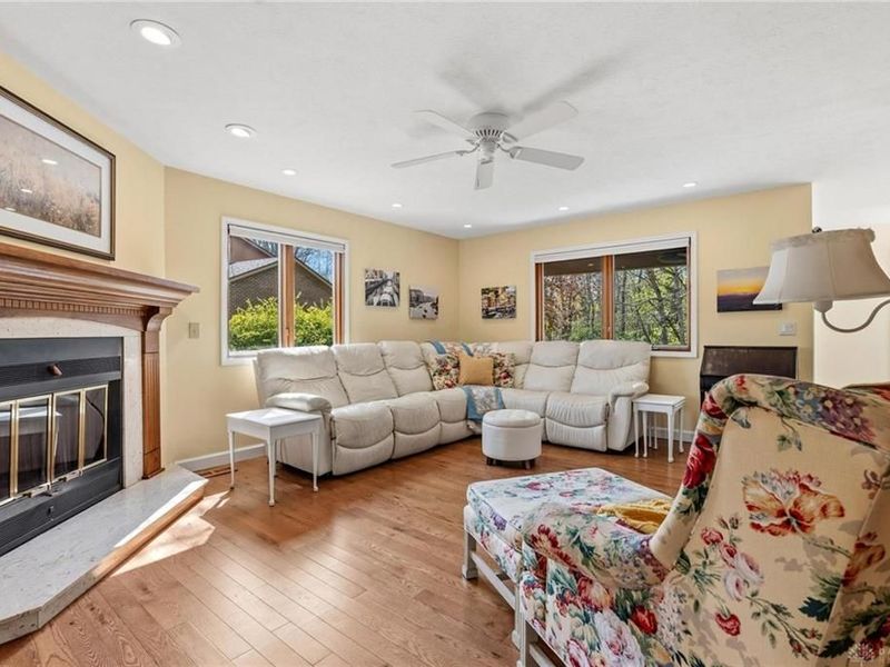 4249 Brewsters Run Court, Bellbrook, OH 45305 Photo 8