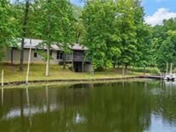 3153 N 2225 Street, Beecher City, IL 62414