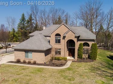 3472 Paramount Lane, Auburn Hills, MI 48326