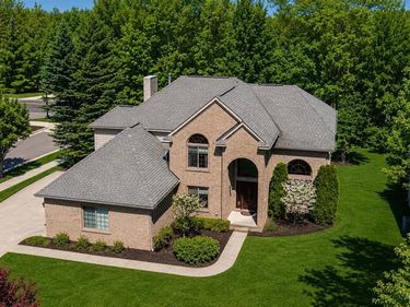 3472 Paramount Lane, Auburn Hills, MI 48326