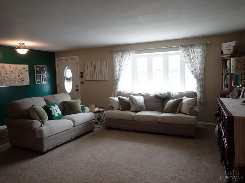 2726 Tihart Way, Beavercreek, OH 45430 Photo 4