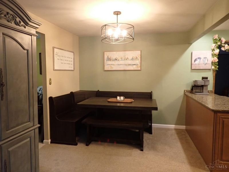 2726 Tihart Way, Beavercreek, OH 45430 Photo 7